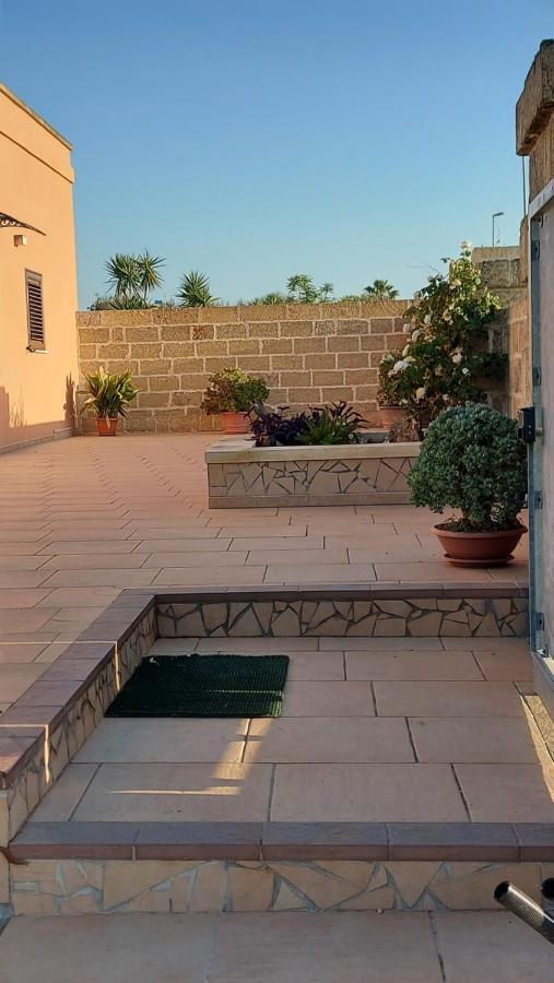 Bed and breakfast Oniro Specchia Extérieur photo