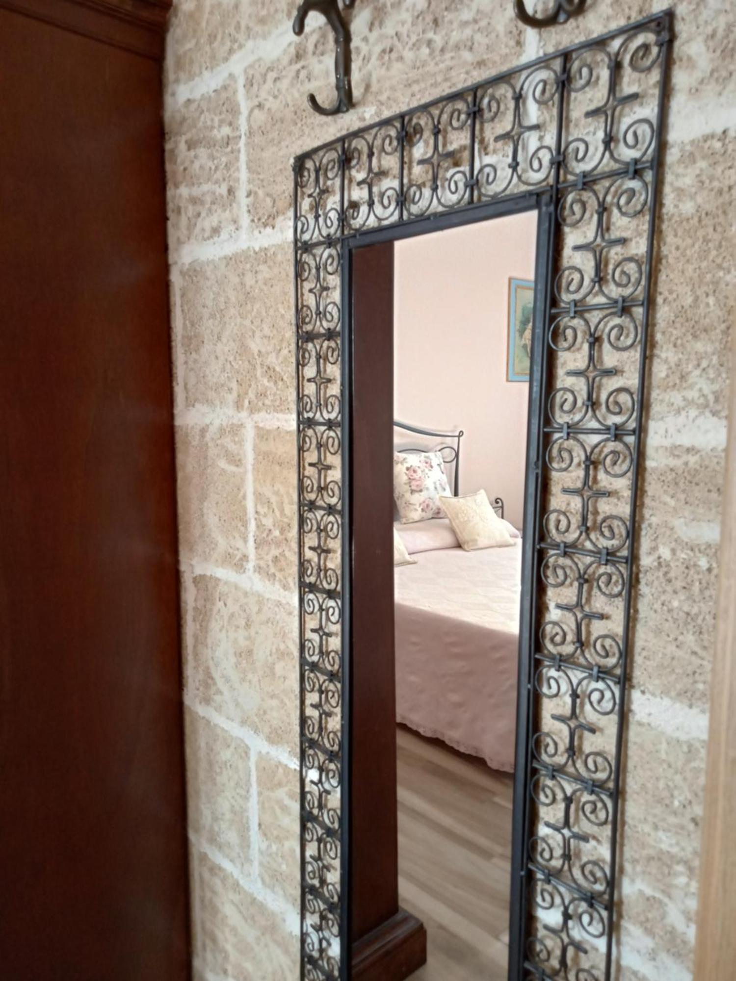 Bed and breakfast Oniro Specchia Extérieur photo